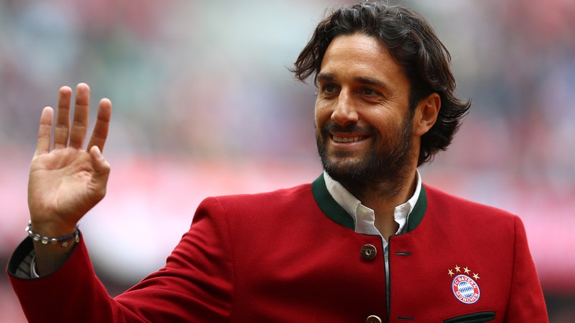 Bayern, anche Toni alla festa per il titolo