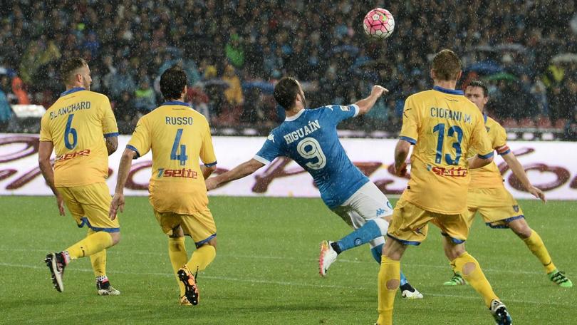 «Non è vero!! Andiamo via!!» La reazione di Adani al gol di Higuain
