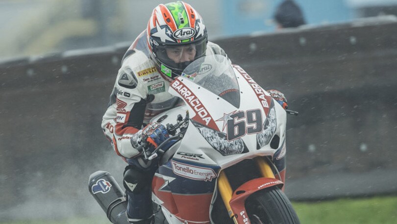 SBK Malesia, gara2: Hayden vince, Giugliano c'è