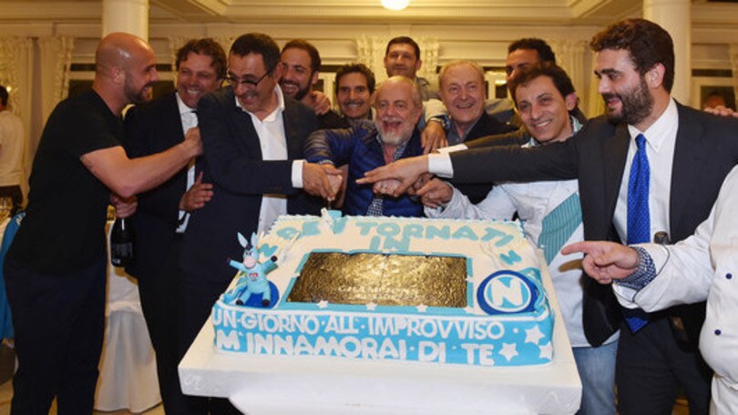 Napoli, festa al ristorante dopo la Champions