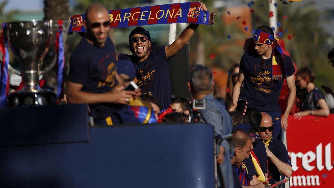 Barcellona campione, che festa in città con i tifosi!