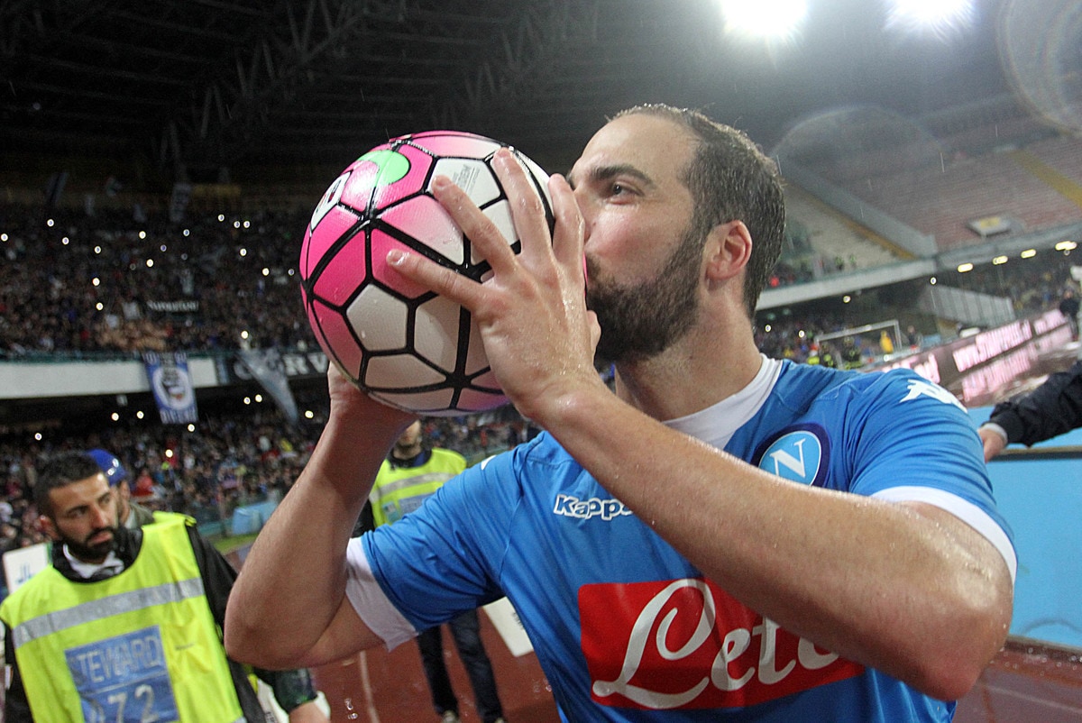 Calciomercato, Higuain show, e il futuro è sempre a Napoli