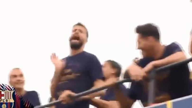 Piqué sfotte Ronaldo, Messi e Suarez se la ridono