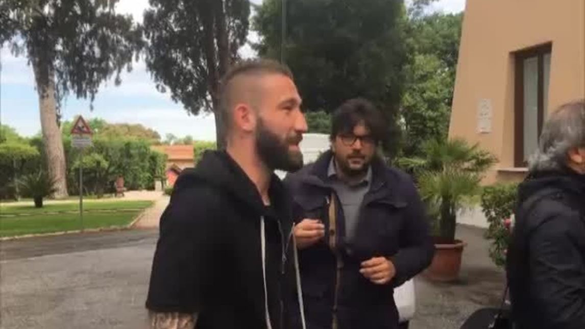 Napoli, ecco Tonelli: visite mediche a Villa Stuart