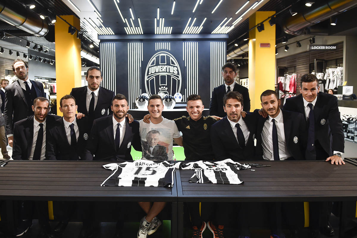 I pentacampioni incontrano i fans allo Juventus Store
