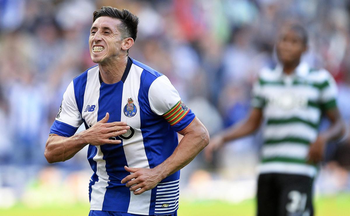 Calciomercato, il Napoli vuole Herrera: offerti 20 milioni