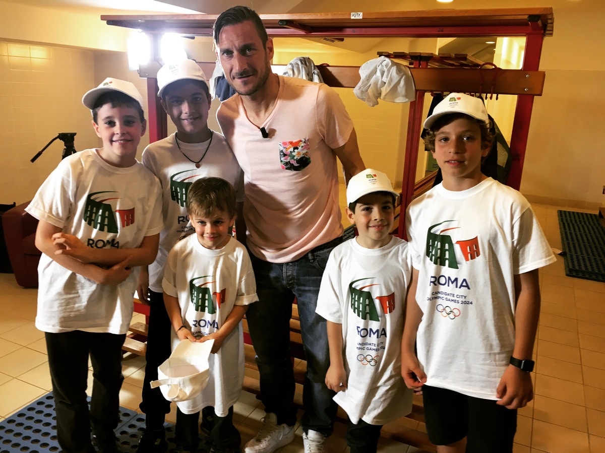 Roma 2024, Totti: «Questa città merita le Olimpiadi, è speciale»
