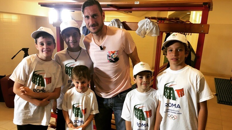 Roma 2024, Totti: «Questa città merita le Olimpiadi, è speciale»