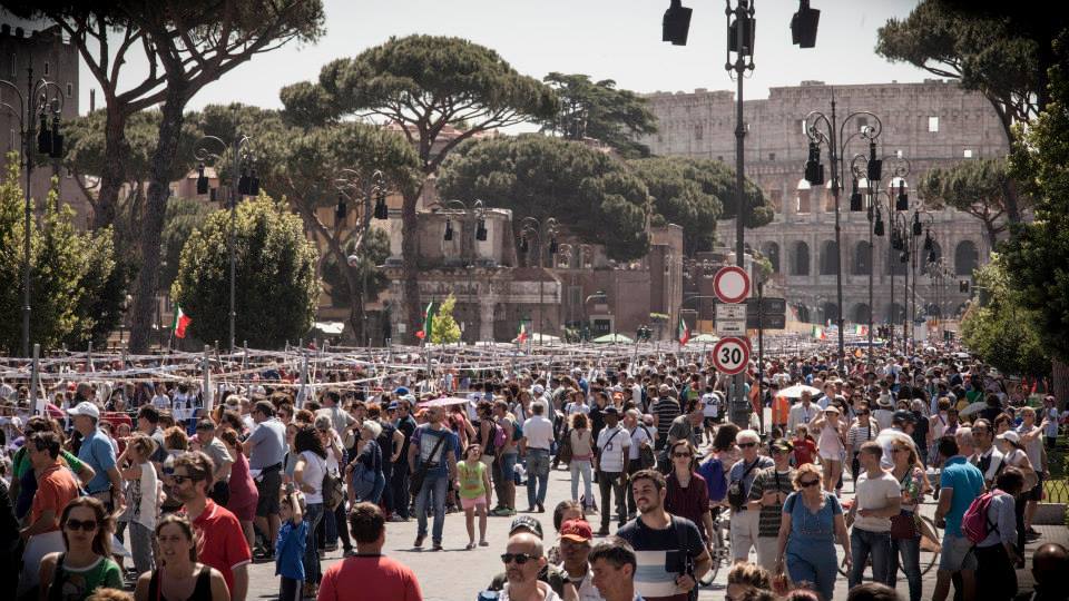 Tutto pronto Ai Fori Imperiali per il  minivolley-day