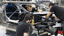 Lamborghini Squadra Corse, dove nascono le Super Trofeo