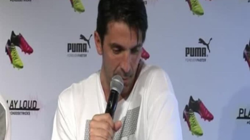 Buffon: "Non dobbiamo smettere di sognare"