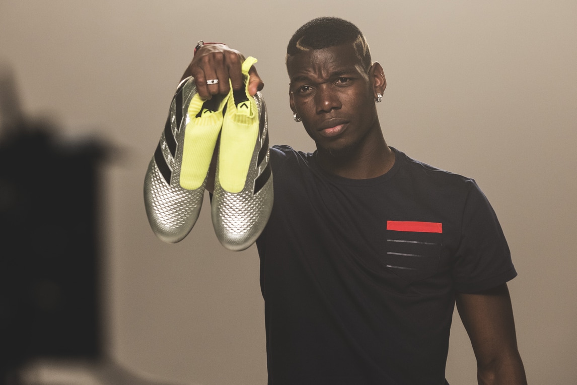 Pogba, Messi, Bale, Suarez e Ozil indossano i vari modelli del nuovo Mercury Pack