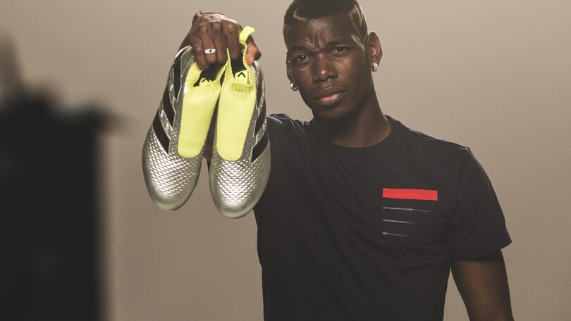 Pogba, Messi, Bale, Suarez e Ozil indossano i vari modelli del nuovo Mercury Pack