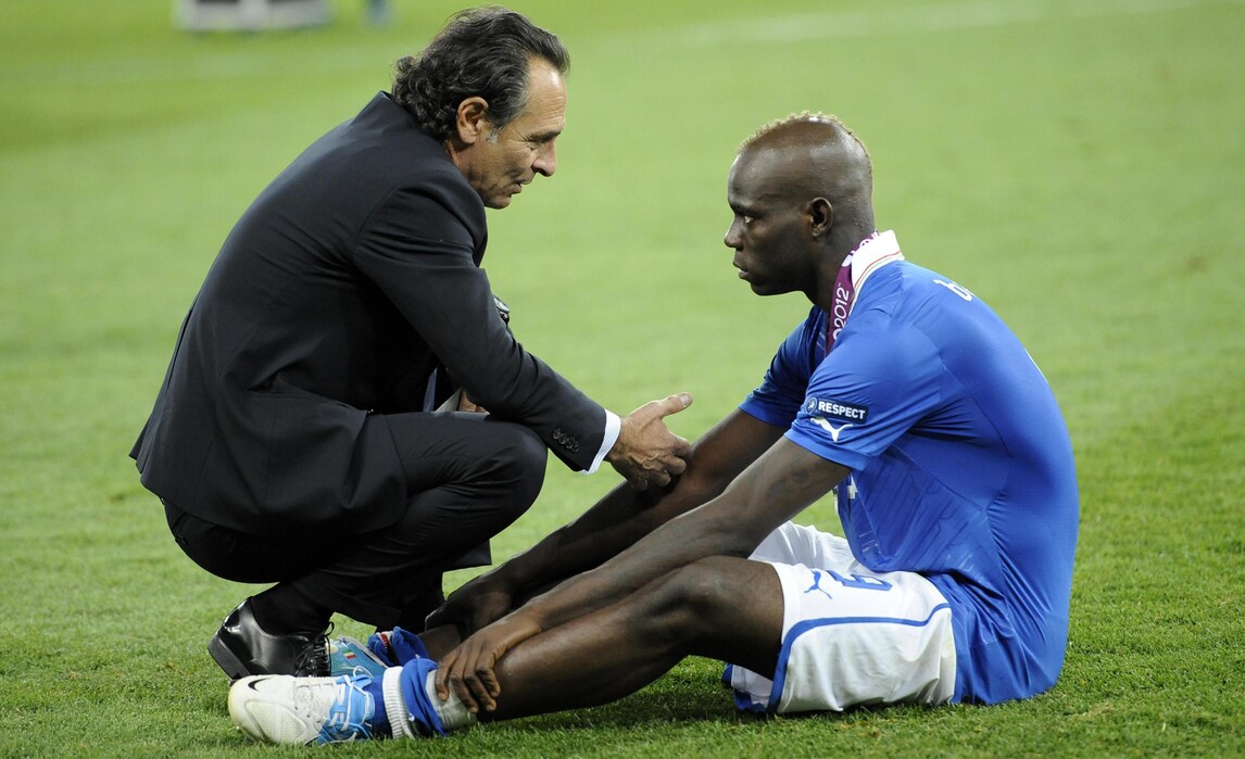Prandelli su Balotelli: «Non ha messo il calcio in cima alle sue priorità»