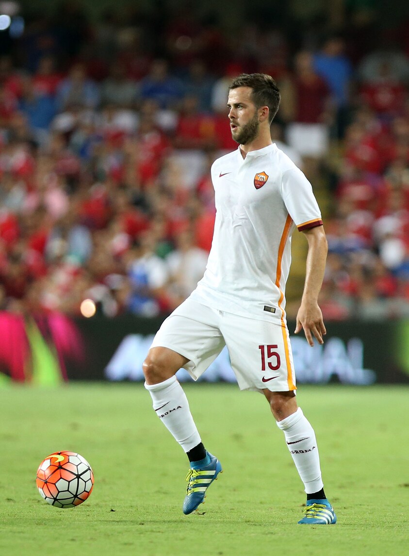 Roma, Pjanic elogia Salah: «E' un giocatore importante per noi»