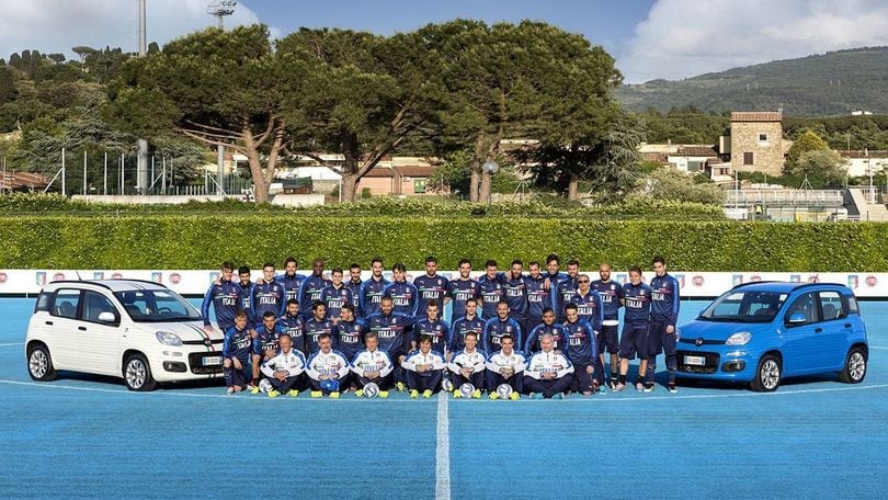 Fiat Pandazzurri, la Panda dedicata alla Nazionale per gli Europei