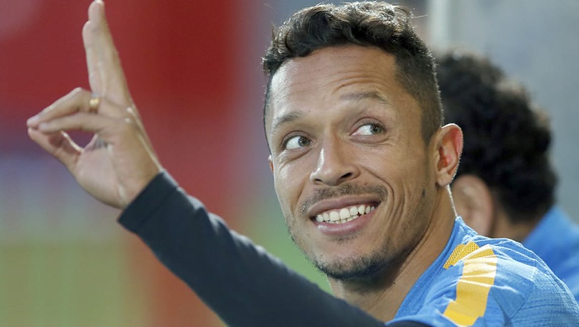 Calciomercato «Lazio, c'è Adriano per Prandelli»
