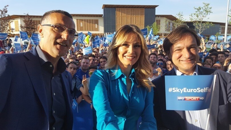 Sky, un selfie prima degli Europei