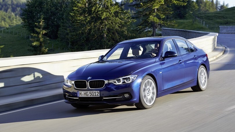 BMW 320d Xdrive, la prova doppia: foto