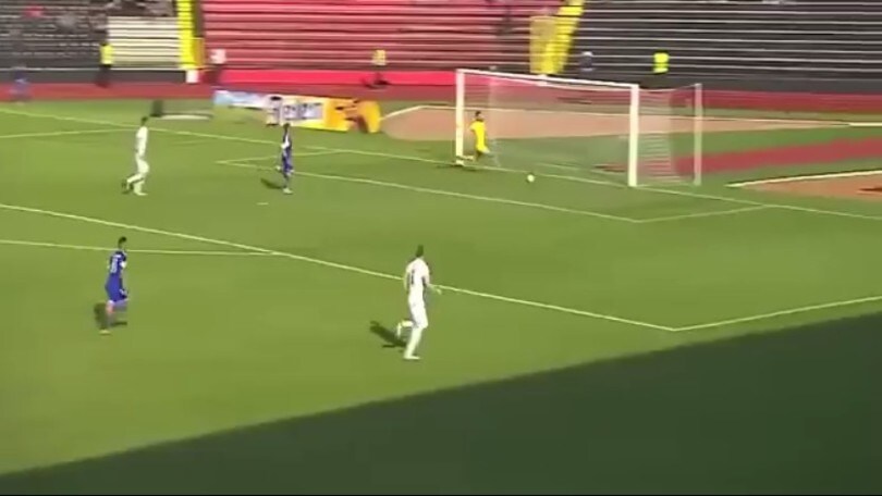 Maksimovic, autogol imbarazzante con la Serbia