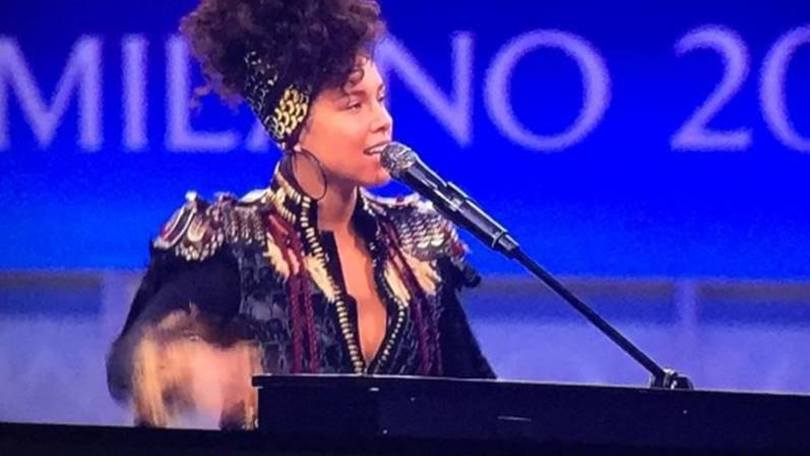 Alicia Keys, incidente sexy prima della finale di Champions League