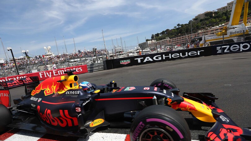 F1 Red Bull: motori Renault fino al 2018