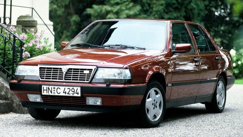 Lancia Thema 8.32 "Ferrari": foto