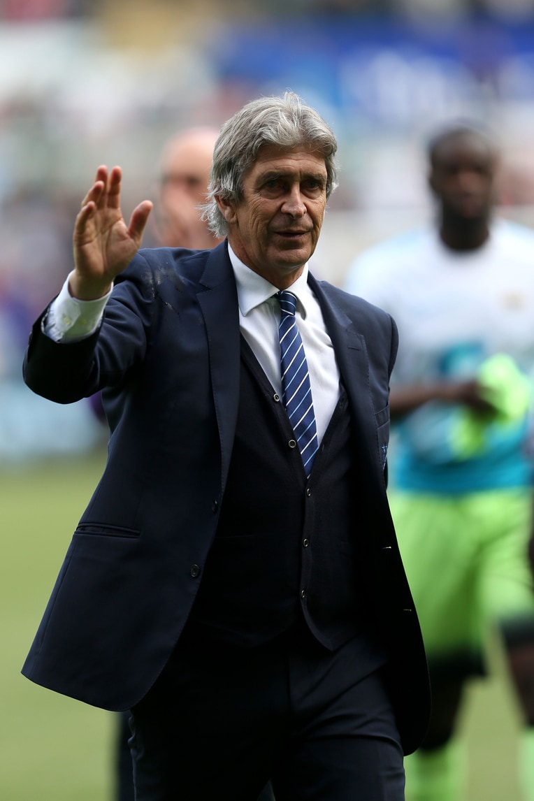 Premier League, Pellegrini: «Senza offerte interessanti potrei ritirarmi»