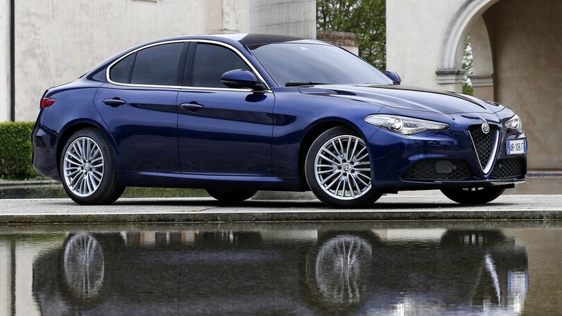 Alfa Romeo Giulia, 35.000 persone al "porte aperte"