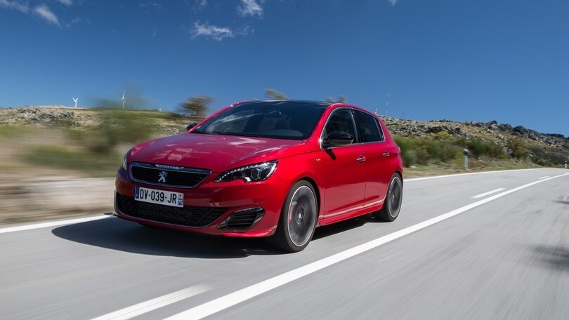Peugeot 308 GTi, eleganza graffiante: la prova