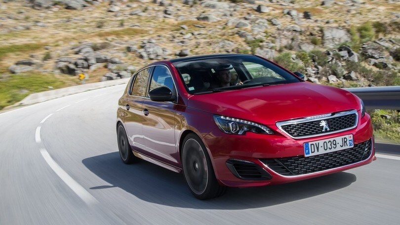 Peugeot 308 GTi: foto e prezzi