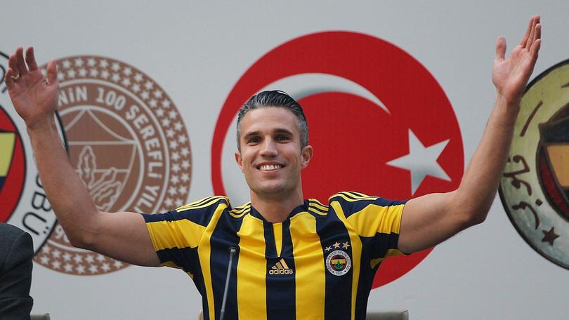 Calciomercato, dalla Turchia: «Van Persie alla Lazio per 10 milioni»