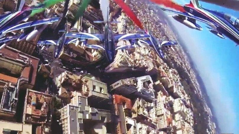 Un volo su Roma a bordo delle Frecce Tricolori?