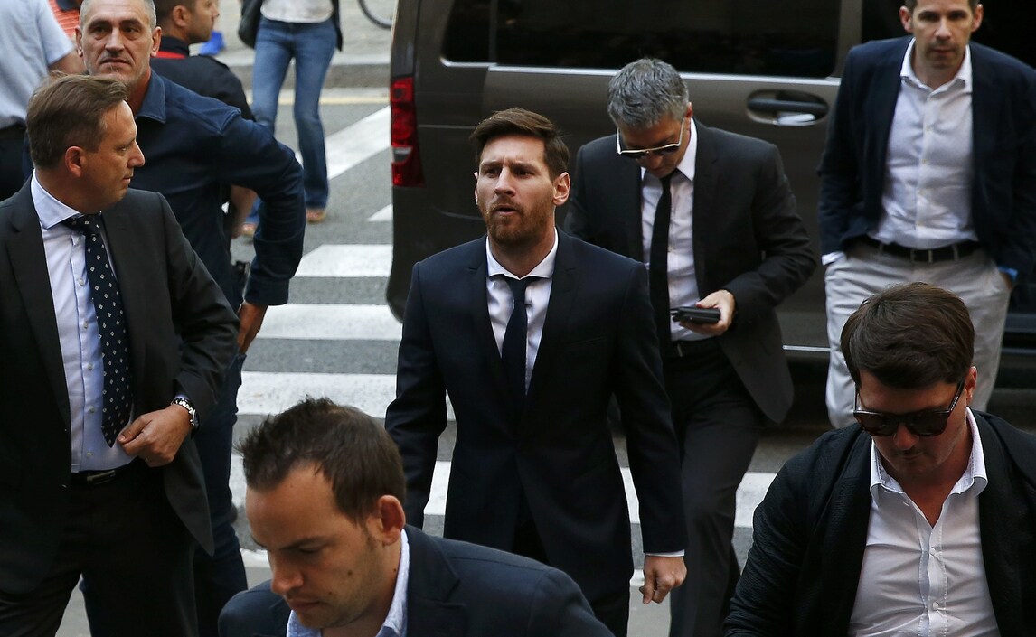 «Messi a capo di una struttura criminale»