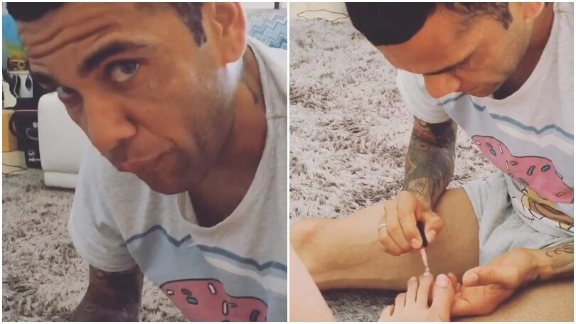 Dani Alves estetista aspettando la Juventus