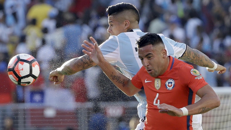 Argentina, buona la prima: 2-1 al Cile, Di Maria-Banega