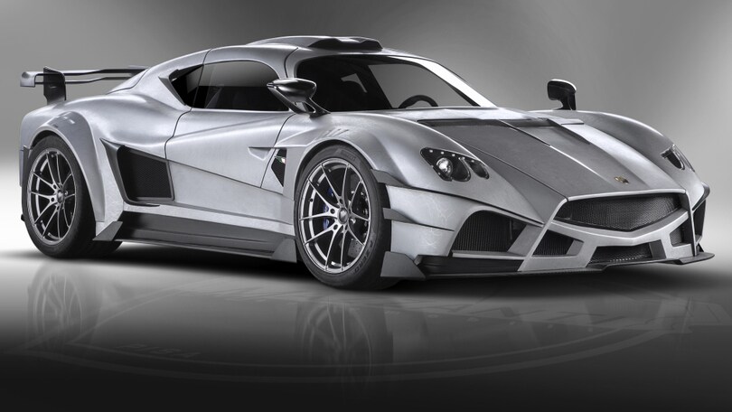 Mazzanti Evantra Millecavalli, il mostro debutta a Torino