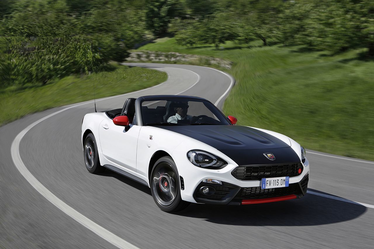 Fiat e Abarth, le 124, 500 e 595 sono pronte per l'estate