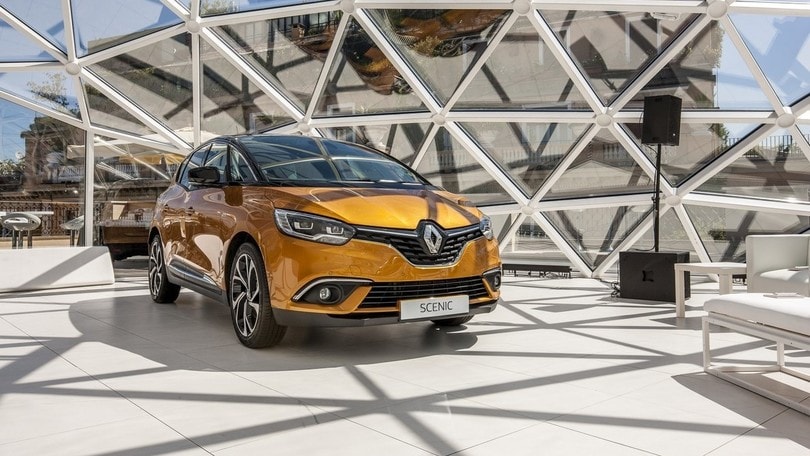 Nuova Renault Scenic, muscoli e luminosità per famiglie