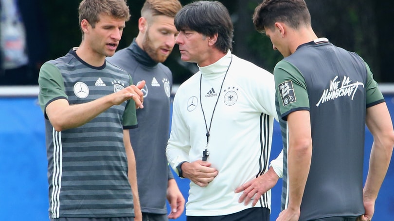 Euro 2016, la Germania si allena per la prima volta senza Rüdiger
