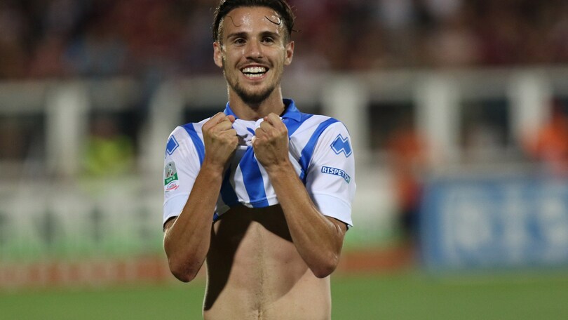 Calciomercato, Verre rimane al Pescara