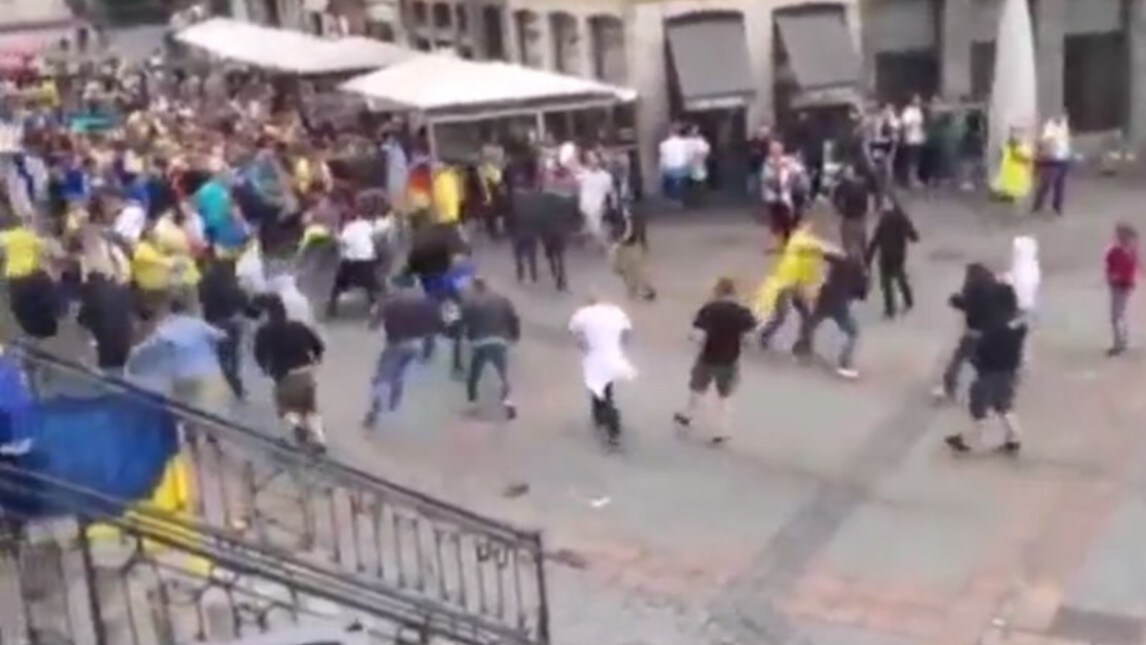 Euro 2016, ultras tedeschi scatenati a Lille