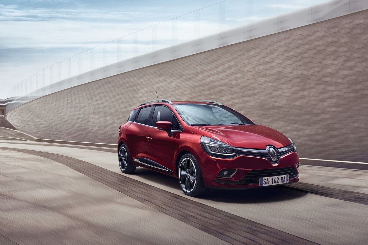Renault Clio, si rifà il trucco