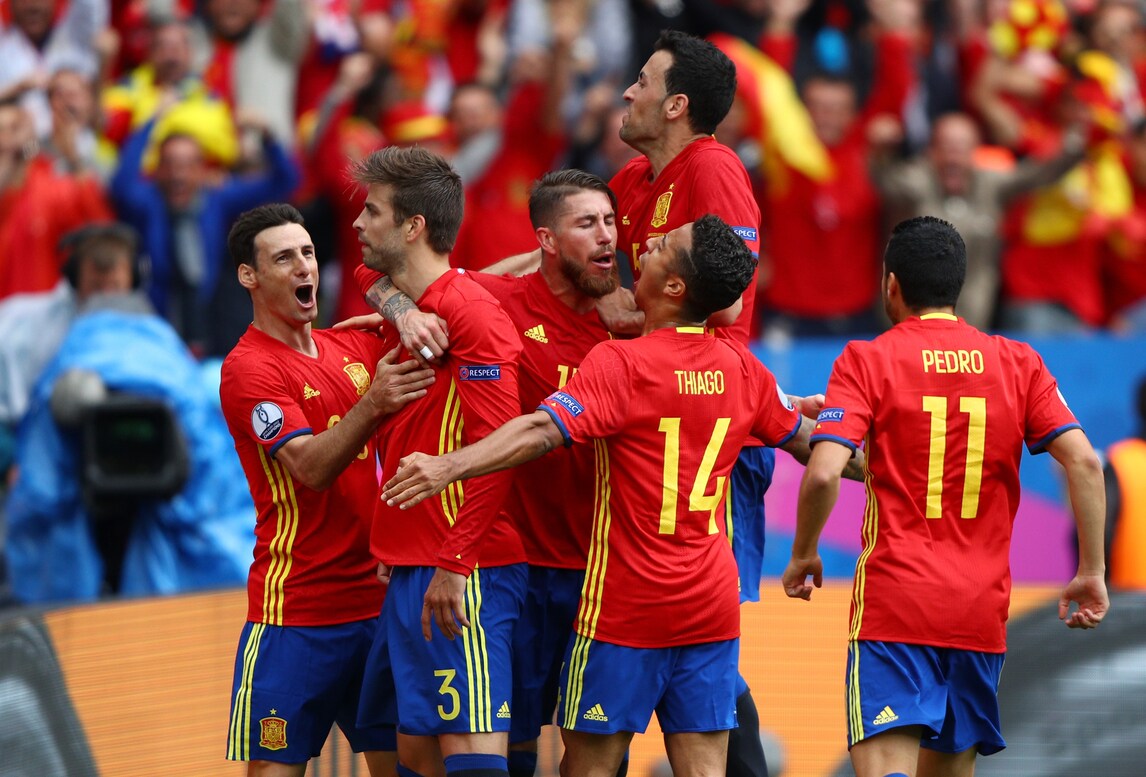 Euro 2016, la Spagna passa di misura: Piqué stende la Repubblica Ceca