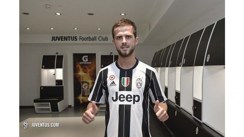 Calciomercato, Juventus e Roma: è il giorno di Pjanic. Segui la diretta