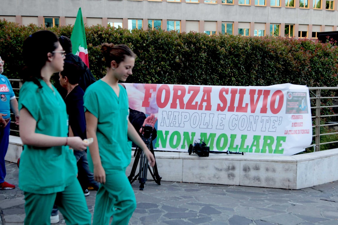 Milan, Berlusconi operato, terminato l'intervento