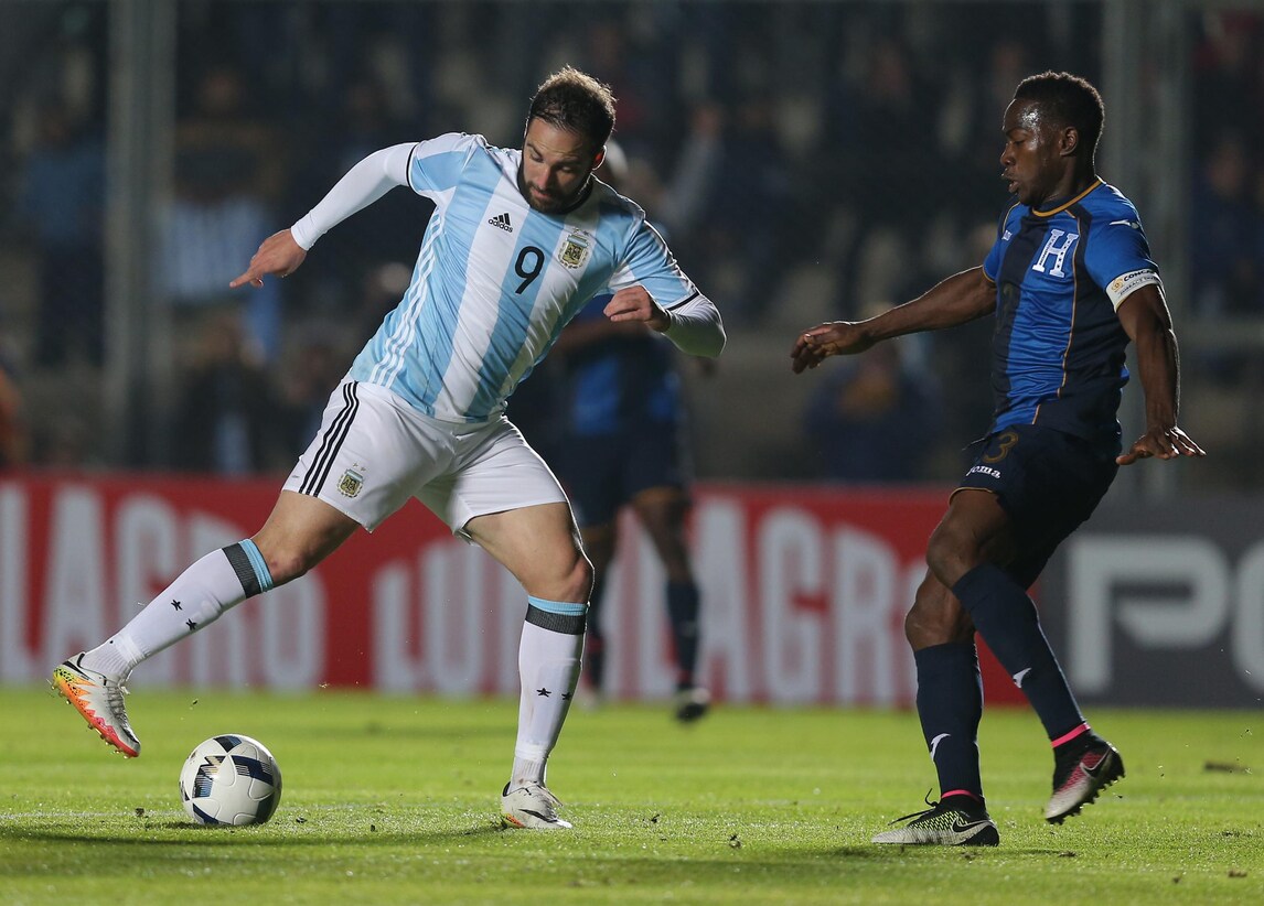 Calciomercato Napoli, dalla Spagna: «Simeone vuole Higuain all'Atletico»
