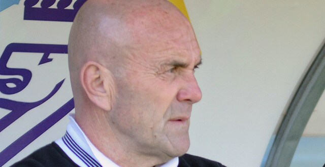 Lega Pro Fidelis Andria, panchina a Favarin