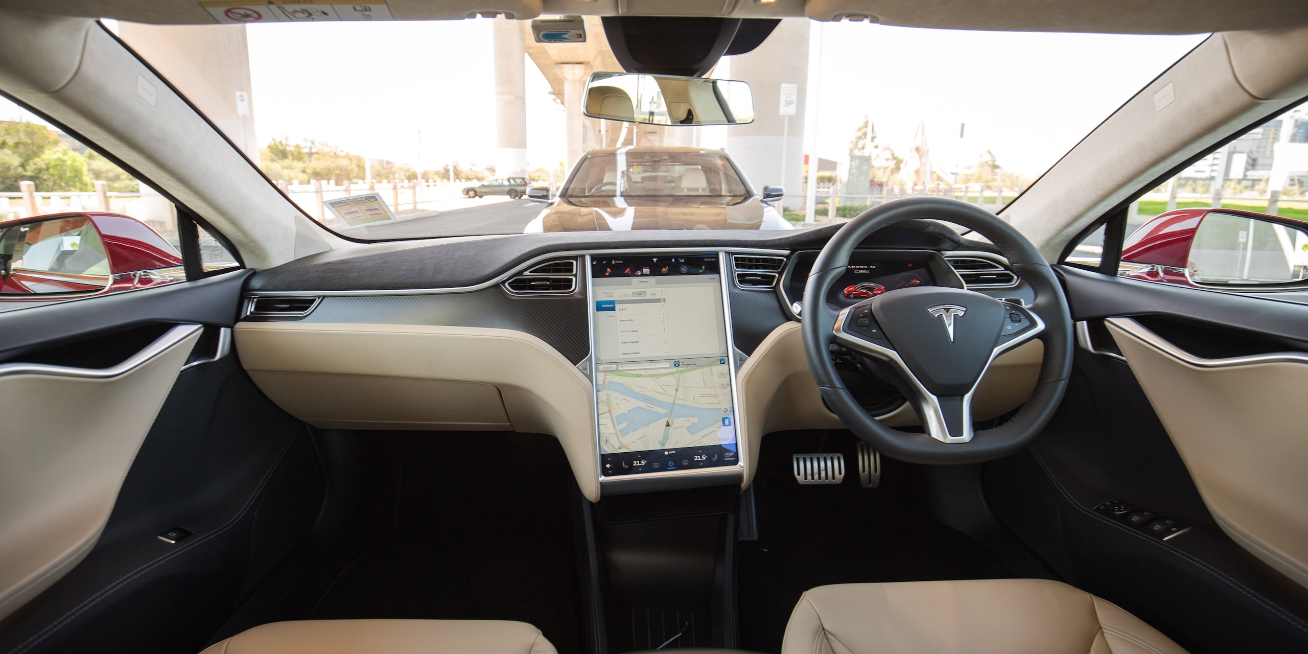 Mertens, Volvo «Se guido una Tesla penso che l'autopilota voglia uccidermi»