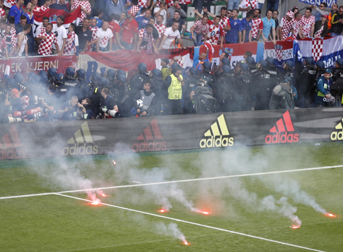 Euro 2016, indagine Uefa su Croazia e Turchia